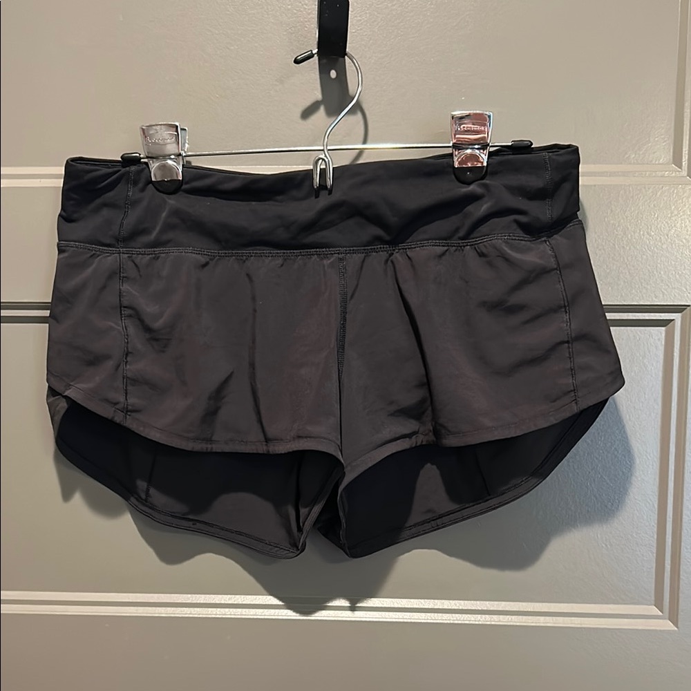 Lululemon Athletica Black Speed Up 2.5” LR Shorts